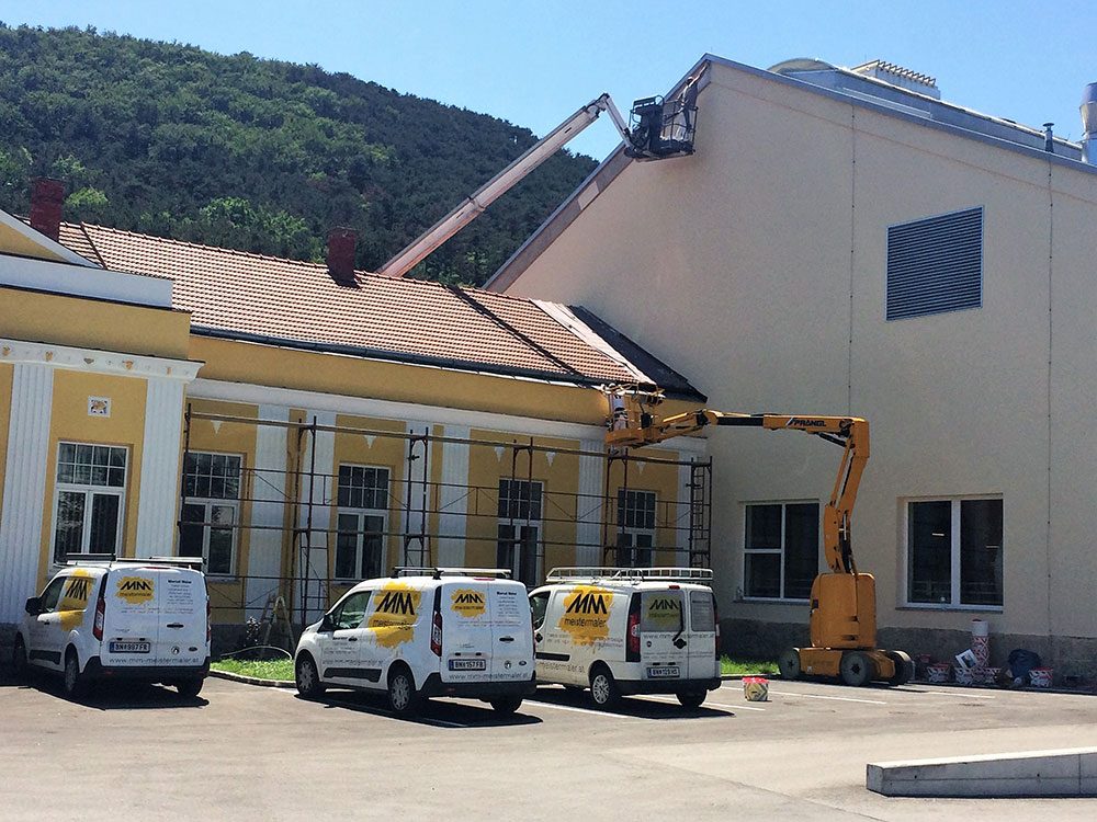 Meistermaler-Flotte auf einer Großbaustelle
